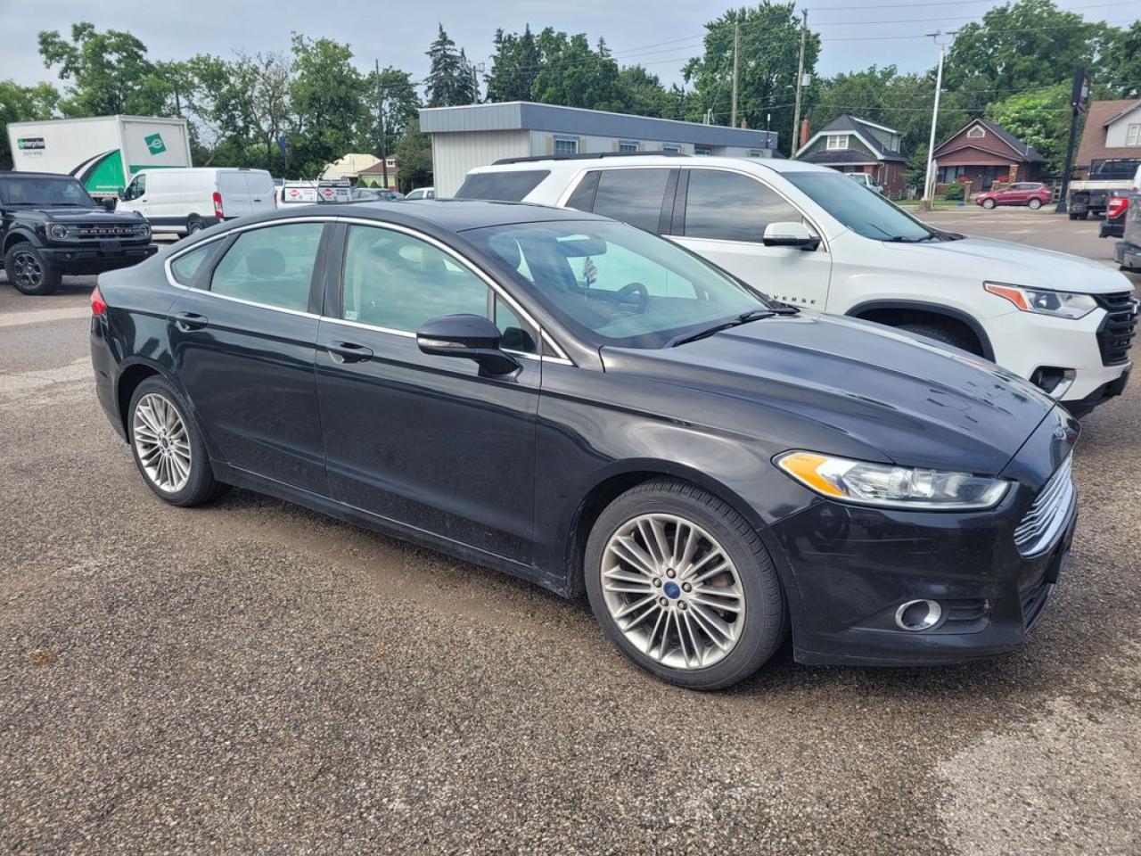 Used 2014 Ford Fusion SE for sale in London, ON