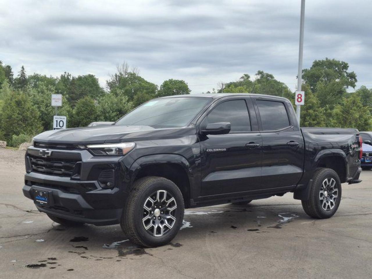 Used 2023 Chevrolet Colorado 4WD LT| Leather | Sunroof | Heated Seats + Steering | Remote Start | Bose Audio | and More ! for sale in Guelph, ON