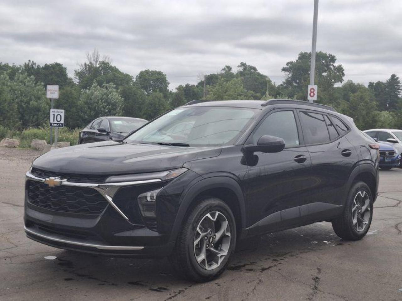 Used 2024 Chevrolet Trax LT | Heated Wheel + Seats | CarPlay + Android | Rear Camera | Alloy Wheels and More ! for sale in Guelph, ON