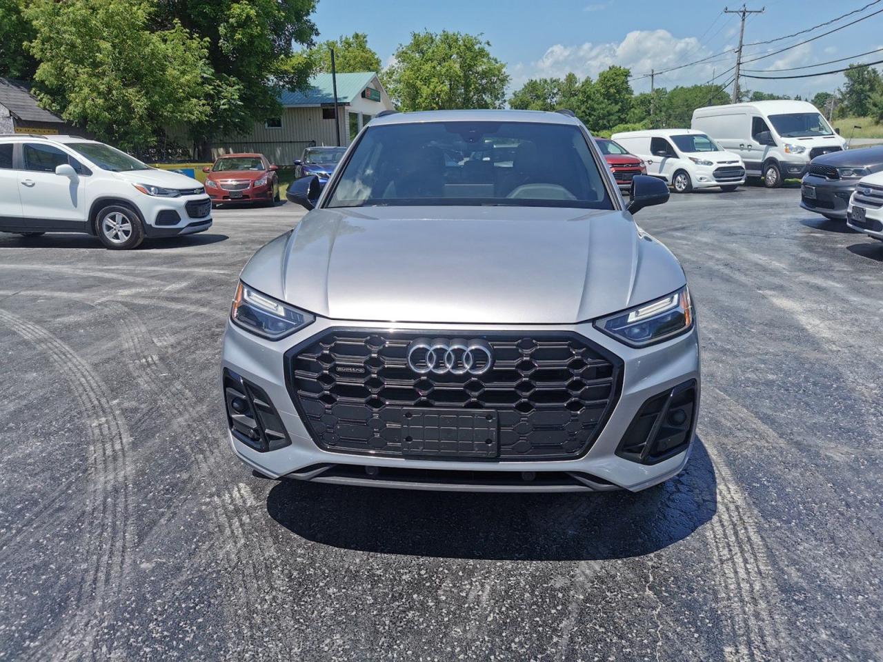 2023 Audi Q5 S-Line - Photo #2