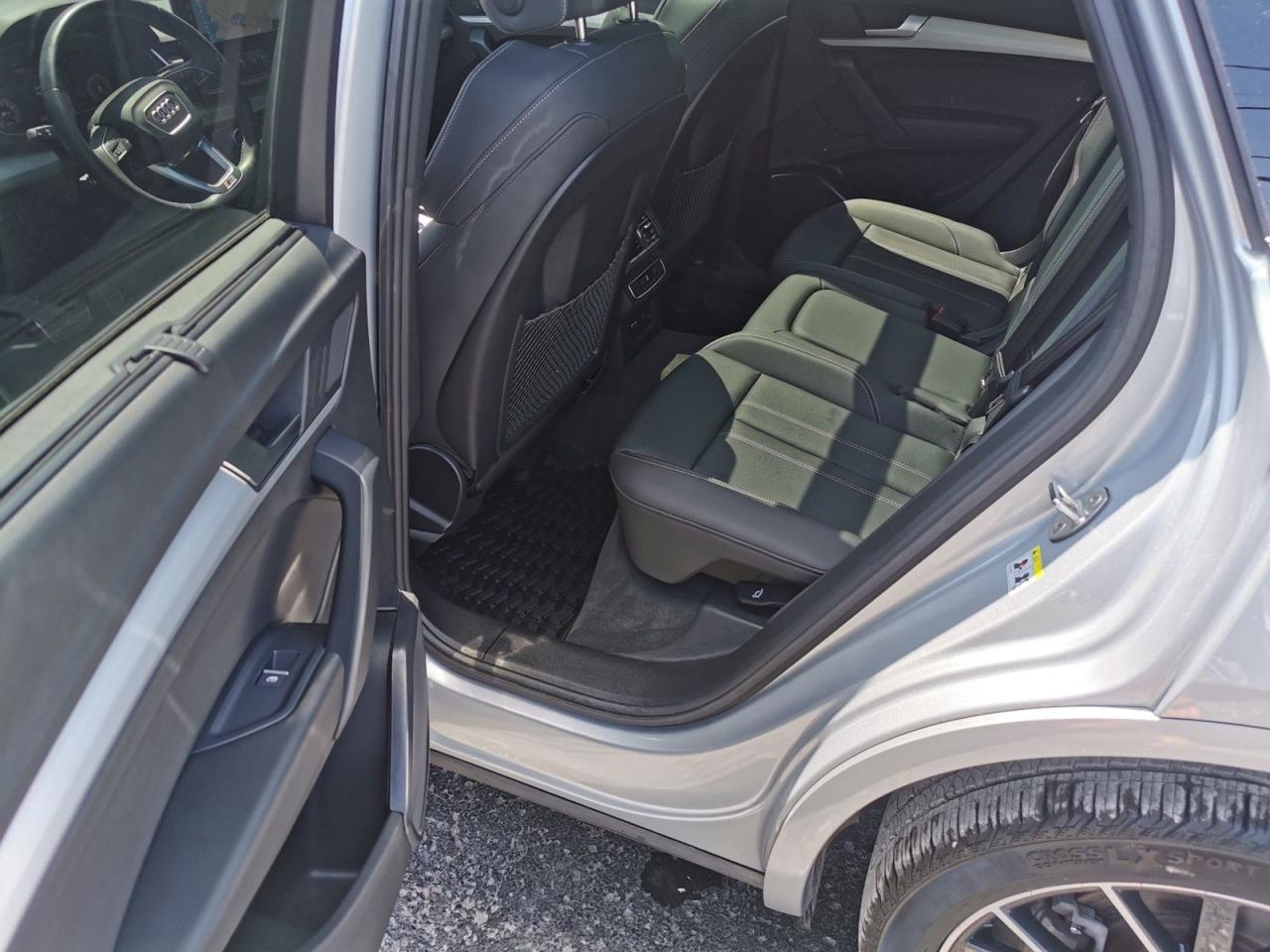 2023 Audi Q5 S-Line - Photo #12