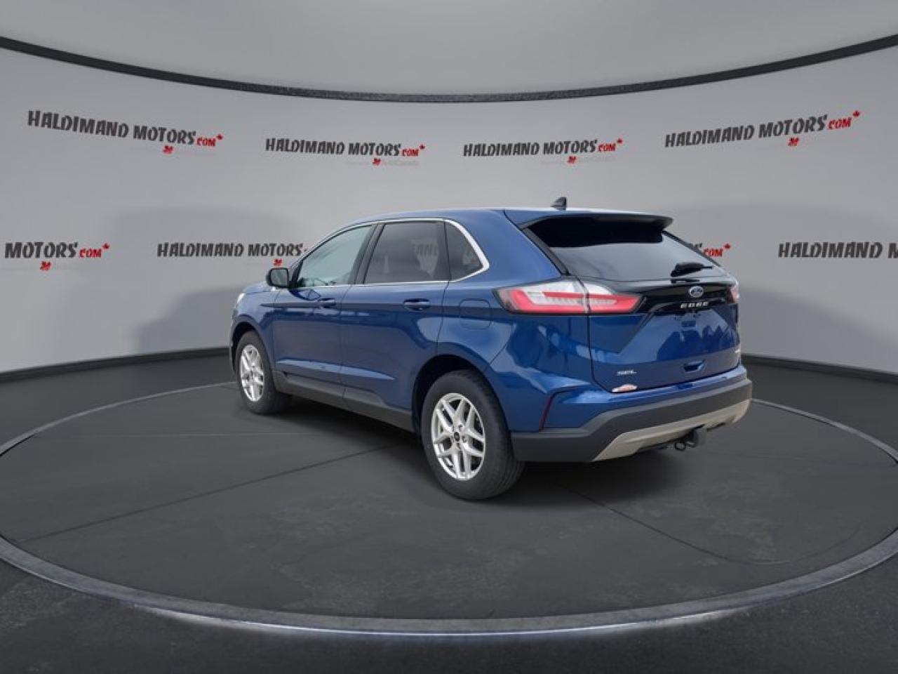 2024 Ford Edge SEL AWD Photo