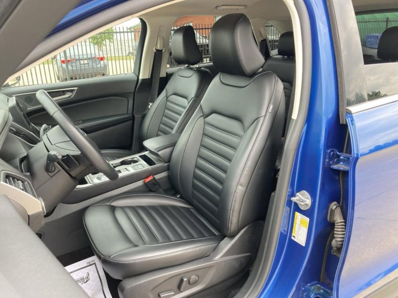 2024 Ford Edge SEL AWD Photo