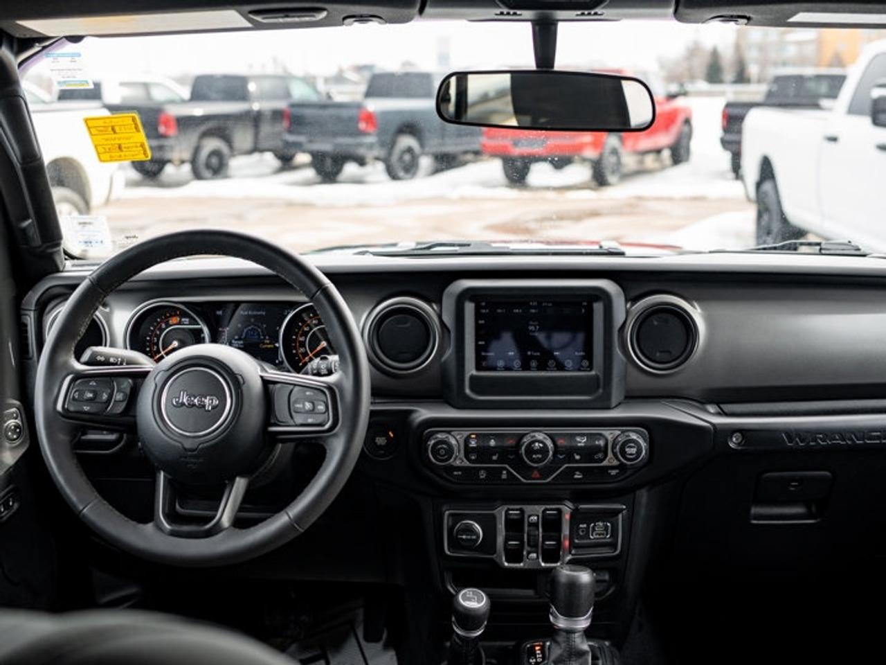 2023 Jeep Wrangler Sport S Photo