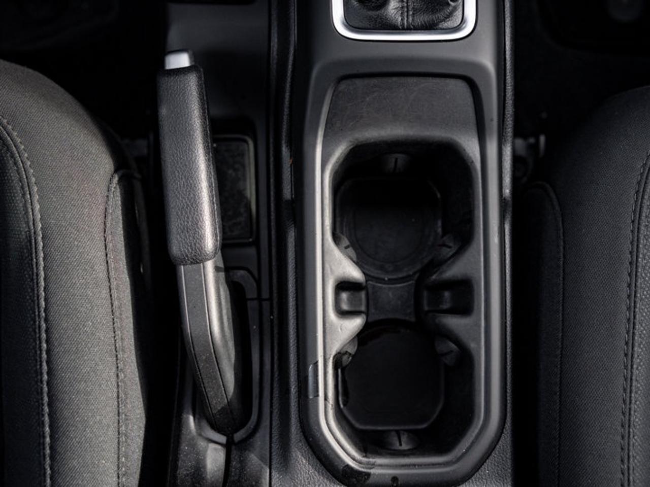 2023 Jeep Wrangler Sport S Photo