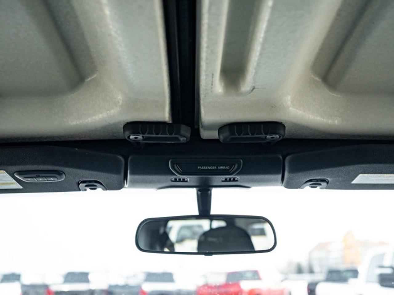 2023 Jeep Wrangler Sport S Photo