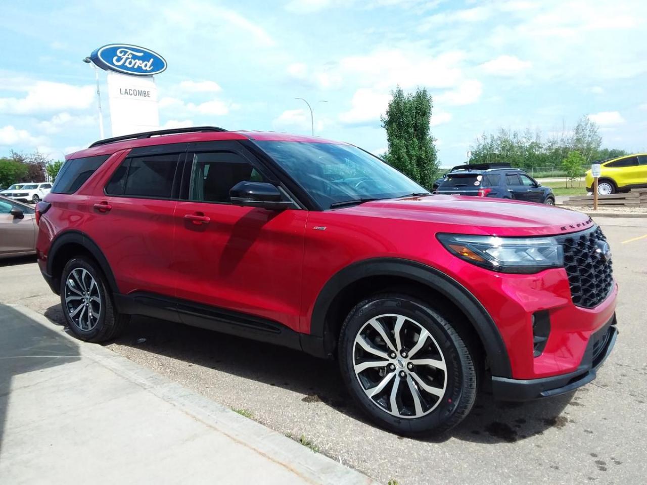 New 2025 Ford Explorer ST-Line for sale in Lacombe, AB