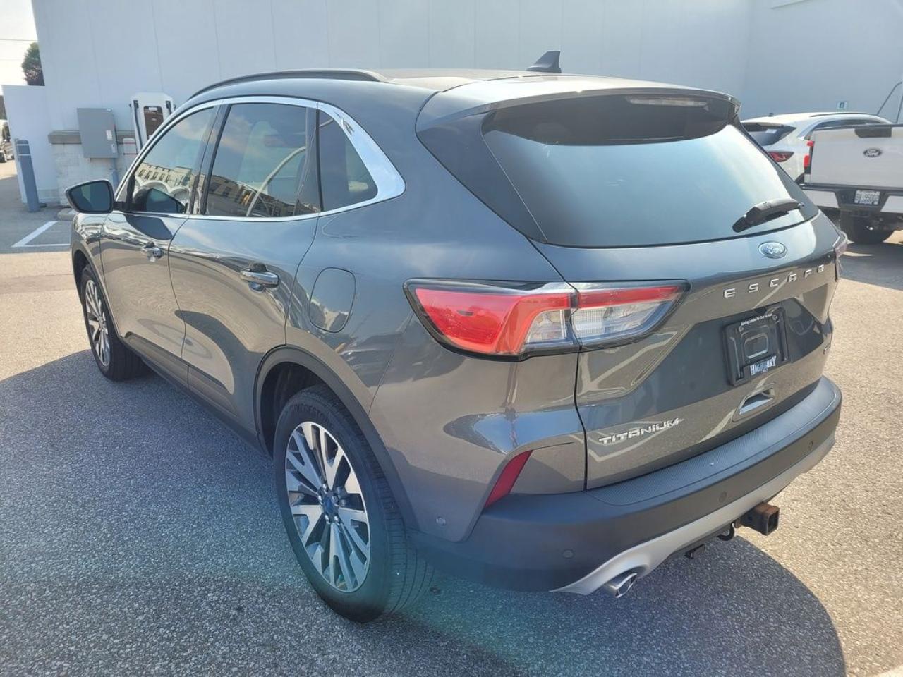 2021 Ford Escape Hybrid Titanium Photo22
