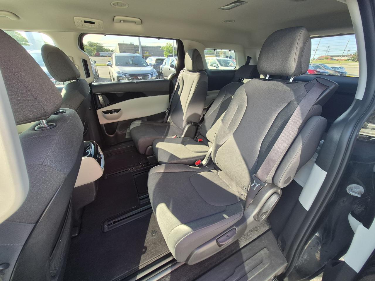 2024 Kia Carnival LX+ 8 PASSENGER Photo13