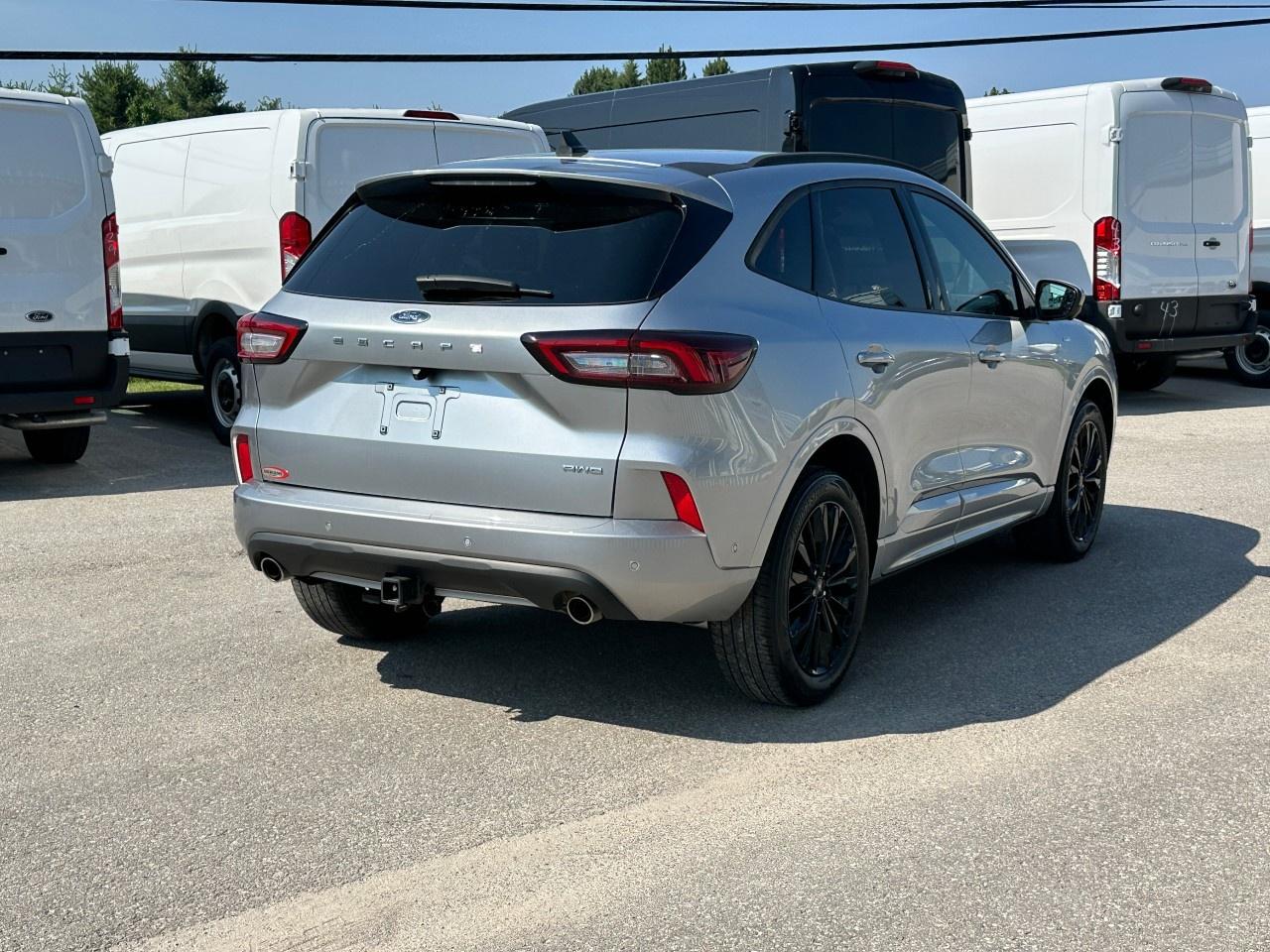 2023 Ford Escape ST-Line Elite AWD Photo