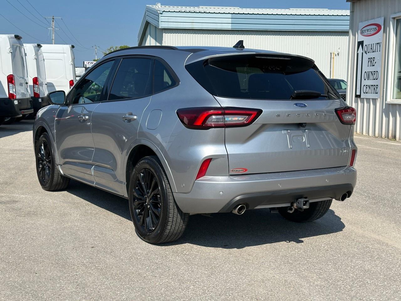 2023 Ford Escape ST-Line Elite AWD Photo
