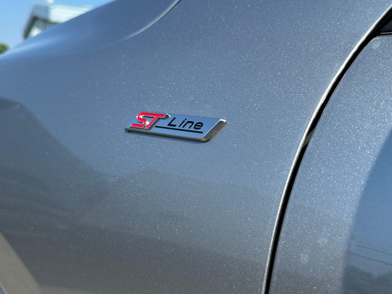 2023 Ford Escape ST-Line Elite AWD Photo