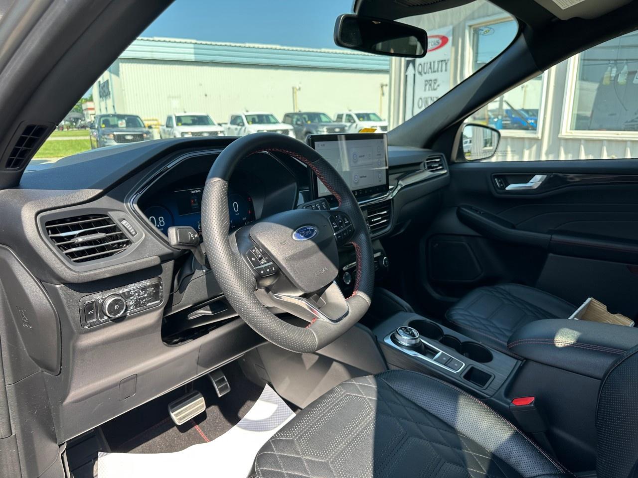 2023 Ford Escape ST-Line Elite AWD Photo