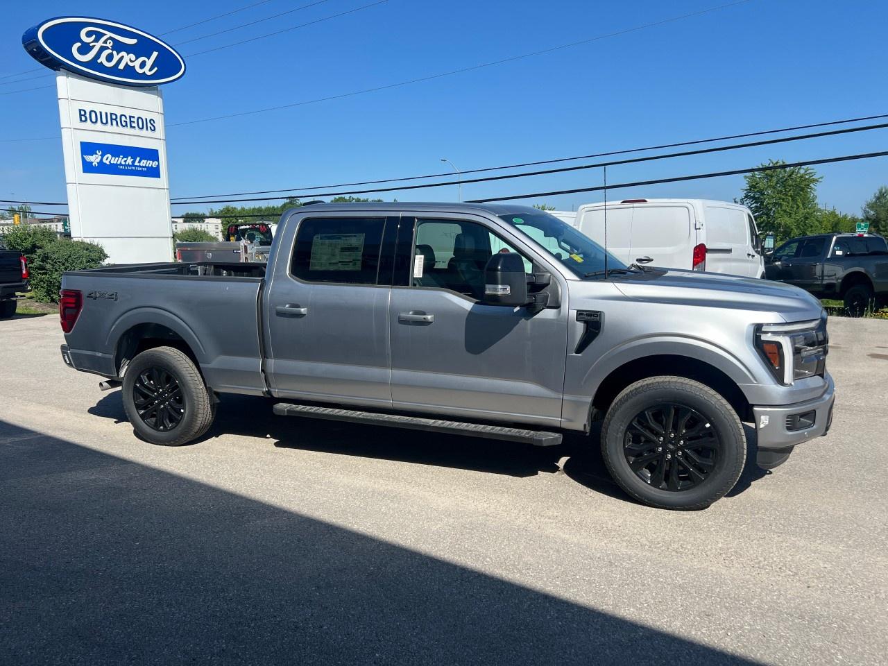 2025 Ford F-150 Lariat 4WD SuperCrew 6.5' Box Photo4