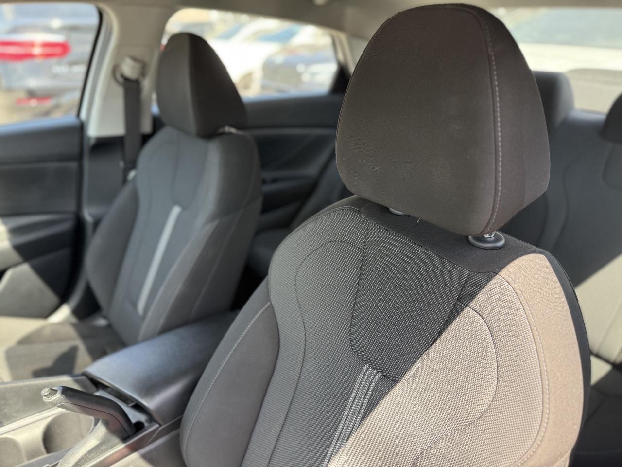 2022 Hyundai Elantra | APPLE CARPLAY | BACK UP CAMERA | - Photo #27