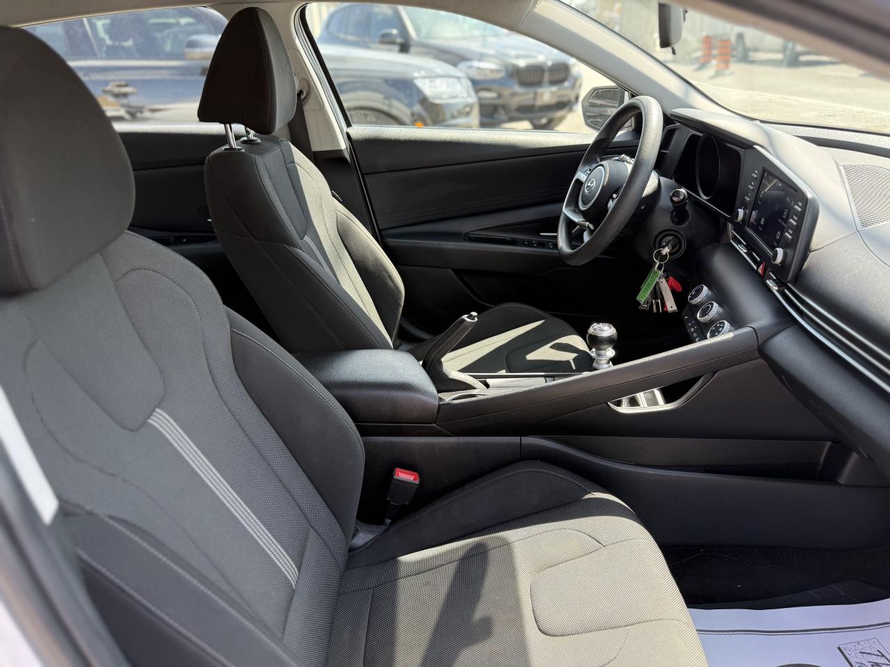 2022 Hyundai Elantra | APPLE CARPLAY | BACK UP CAMERA | - Photo #29