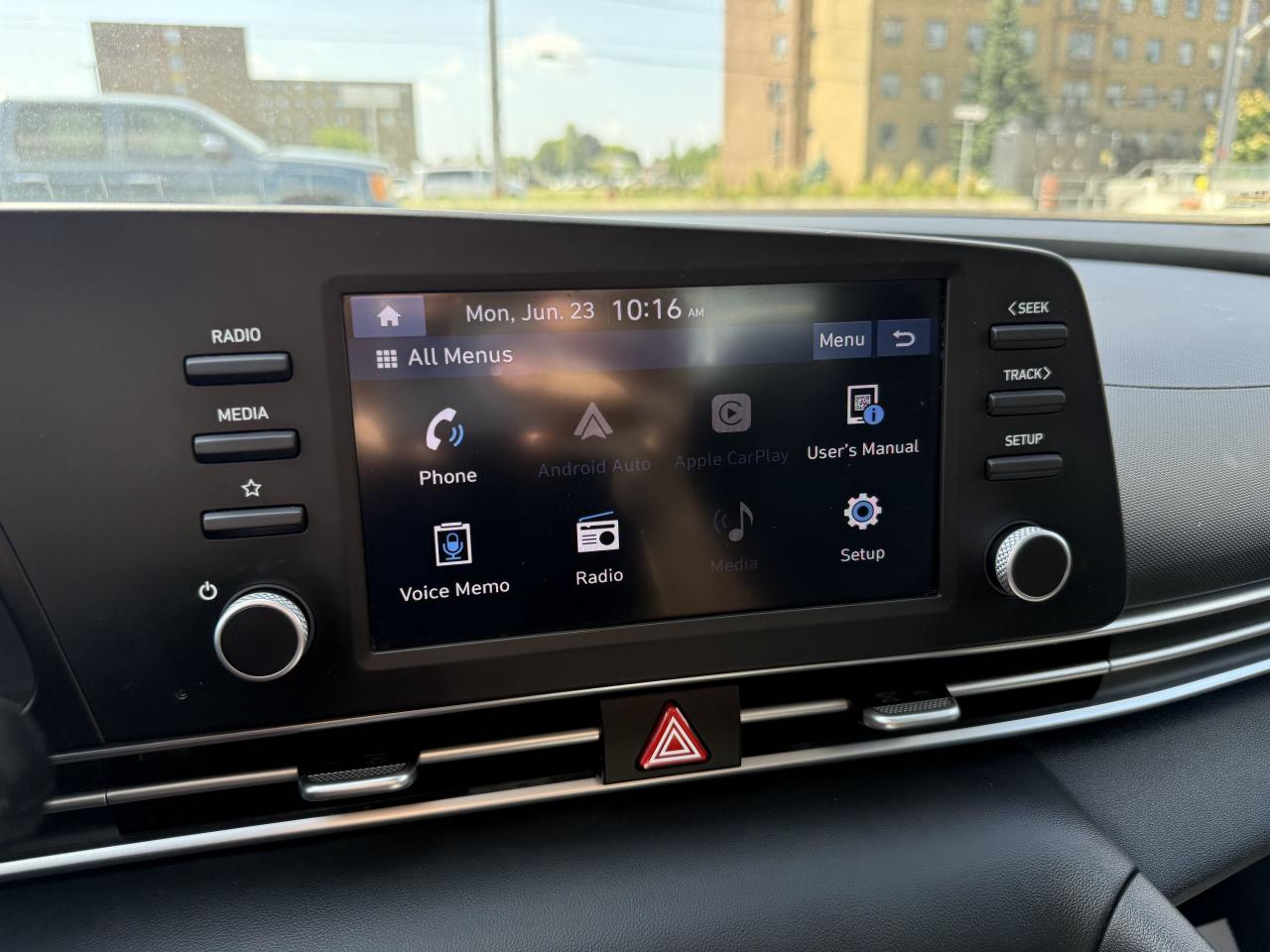 2022 Hyundai Elantra | APPLE CARPLAY | BACK UP CAMERA | - Photo #38