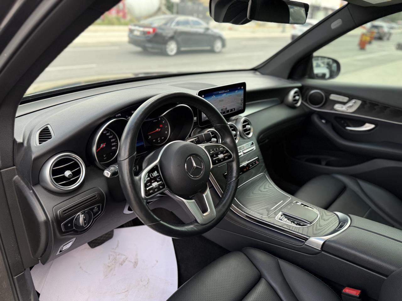 2021 Mercedes-Benz GLC-Class PREMIUM | NAVI | PANO  LOADED - Photo #29