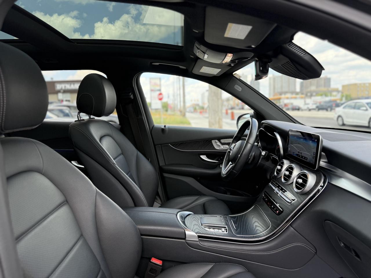 2021 Mercedes-Benz GLC-Class PREMIUM | NAVI | PANO  LOADED - Photo #31