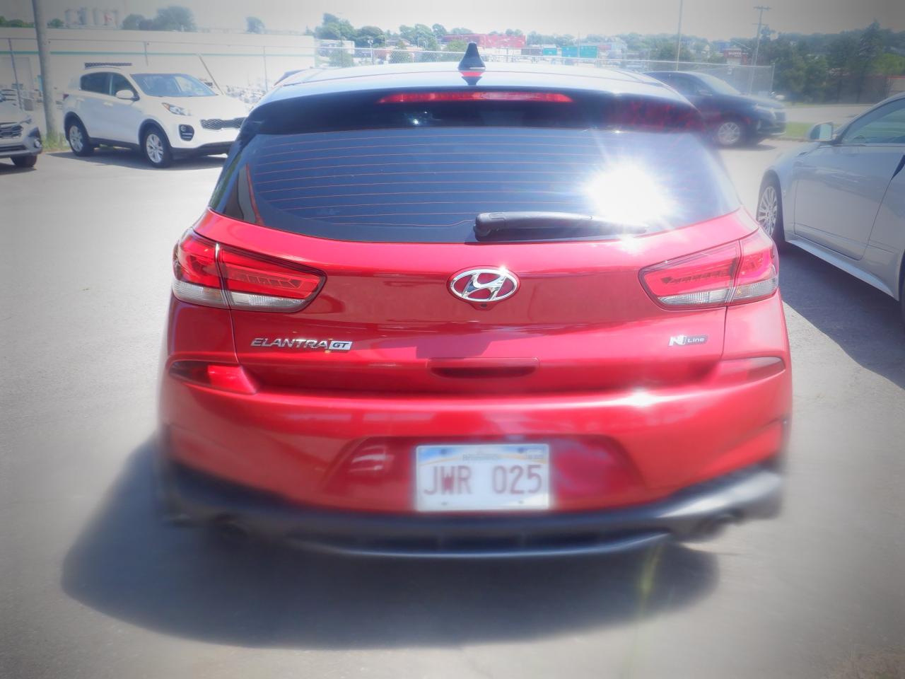 2020 Hyundai Elantra GT N Line - Photo #9