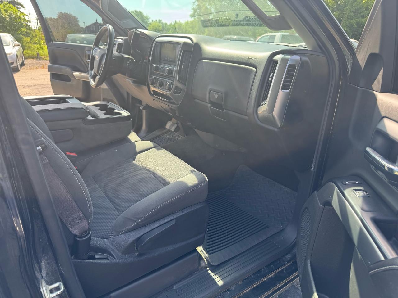 2017 Chevrolet Silverado 1500 LT - Photo #12