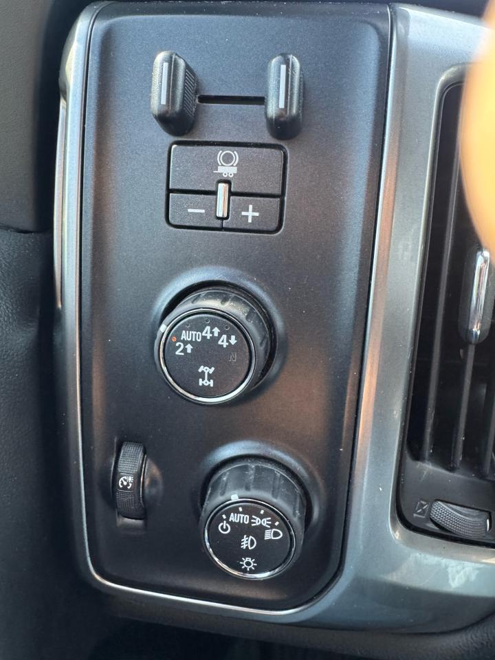 2017 Chevrolet Silverado 1500 LT - Photo #9