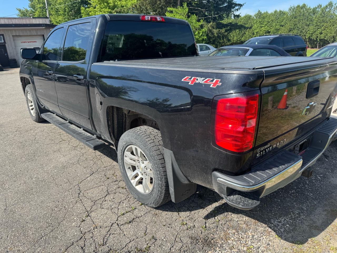 2017 Chevrolet Silverado 1500 LT - Photo #5