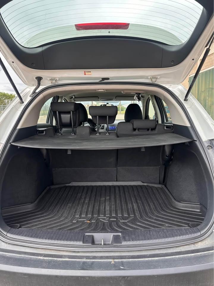 2017 Honda HR-V LX - Photo #14