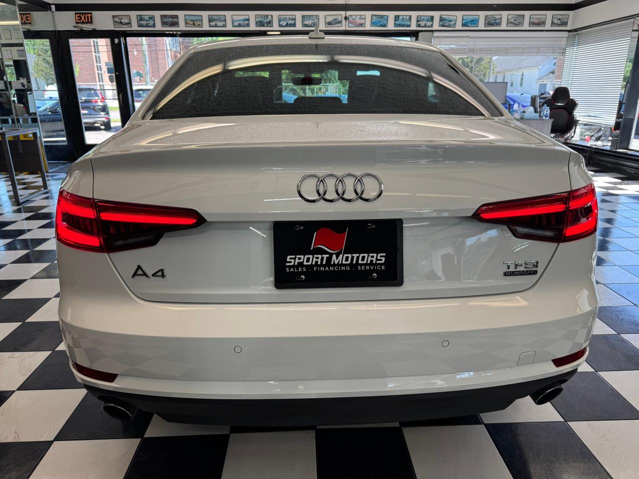 2017 Audi A4 Komfort Quattro+New Tires+ApplePlay+CLEAN CARFAX Photo68