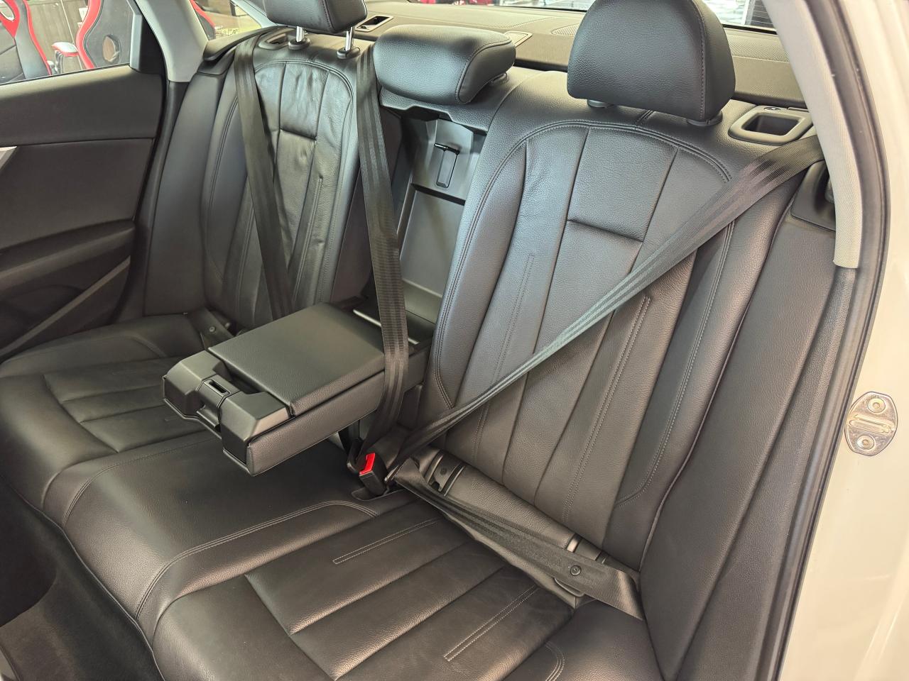 2017 Audi A4 Komfort Quattro+New Tires+ApplePlay+CLEAN CARFAX Photo86