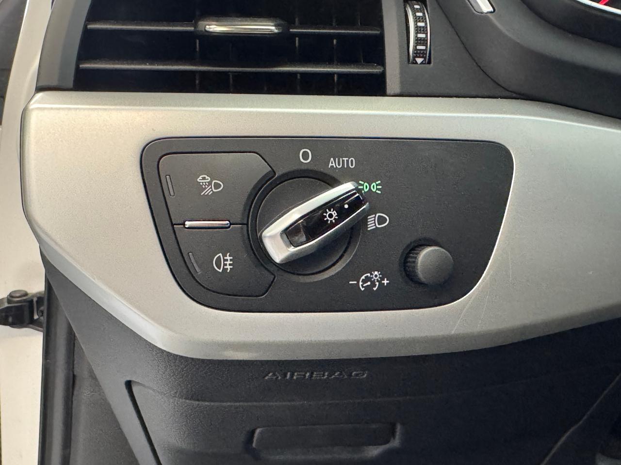 2017 Audi A4 Komfort Quattro+New Tires+ApplePlay+CLEAN CARFAX - Photo #46
