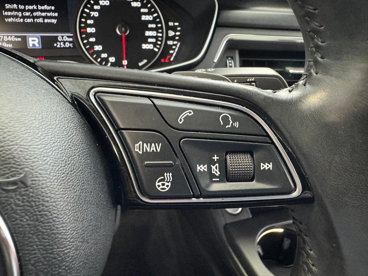 2017 Audi A4 Komfort Quattro+New Tires+ApplePlay+CLEAN CARFAX Photo104