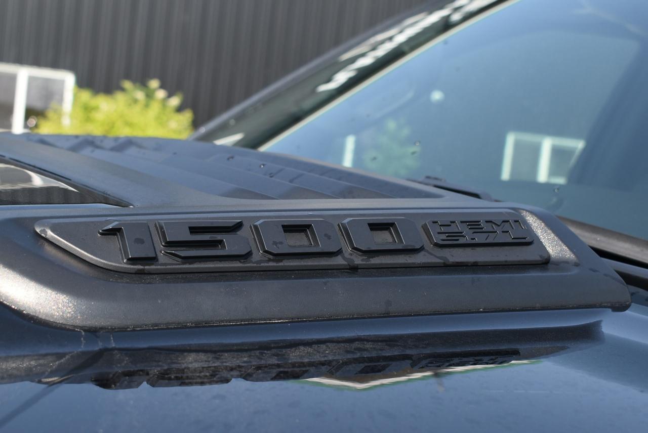 2022 RAM 1500 Sport - 5.7L HEMI - Photo #22