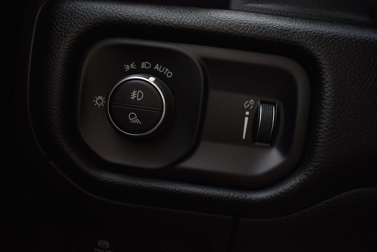 2022 RAM 1500 Sport - 5.7L HEMI - Photo #40