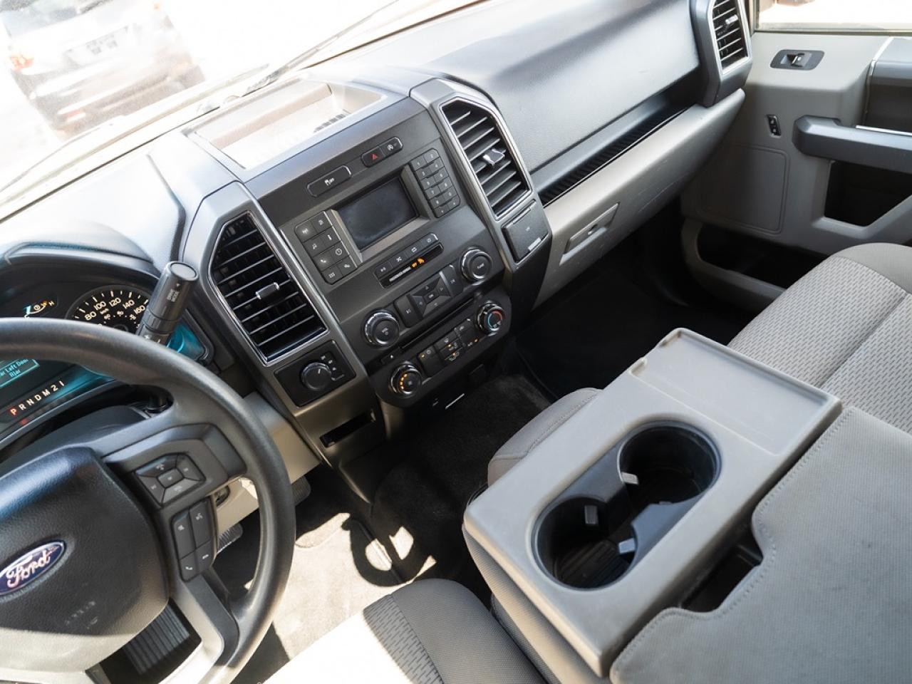 2018 Ford F-150 XLT 3.3L Photo9