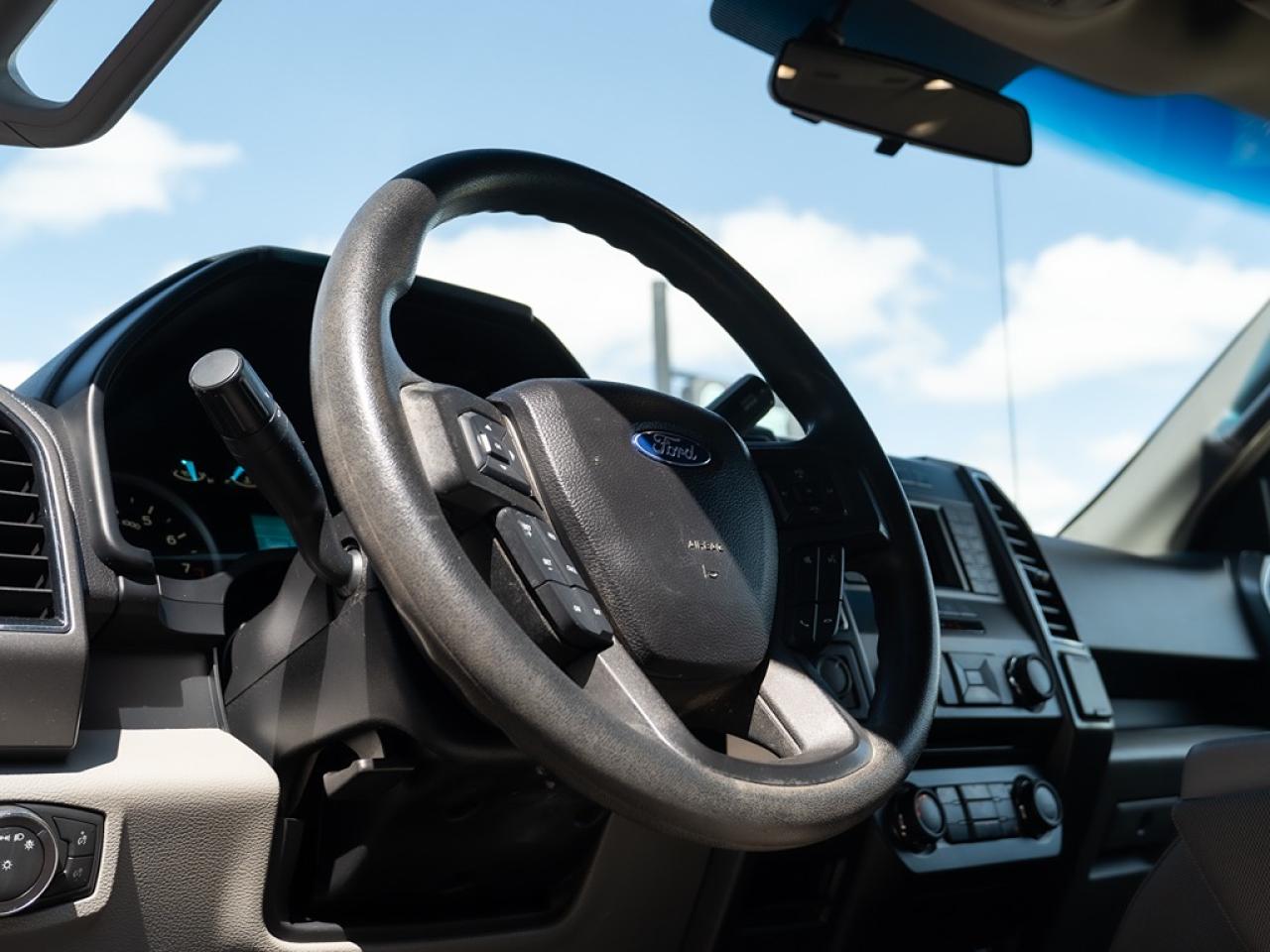 2018 Ford F-150 XLT 3.3L Photo13