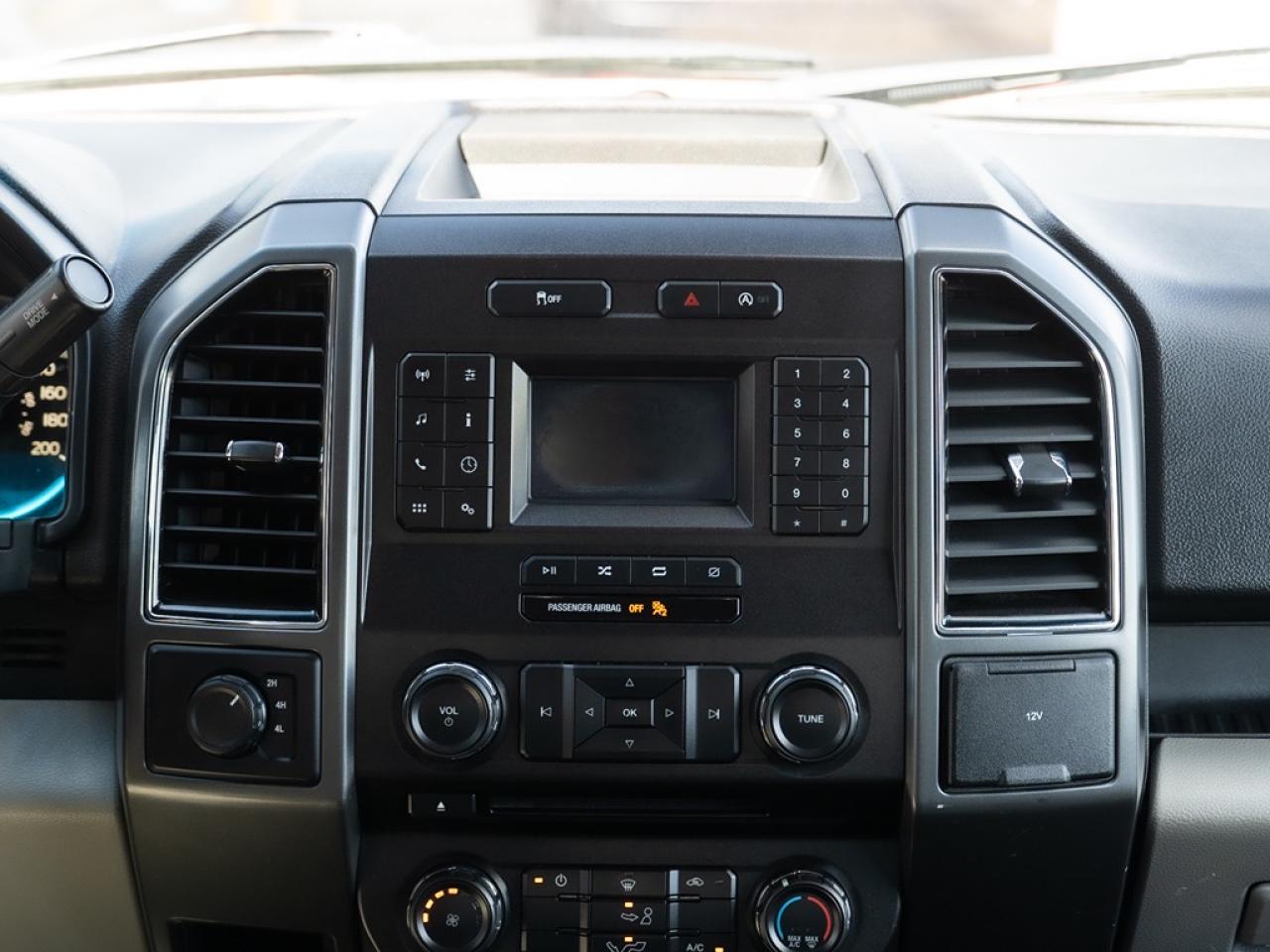 2018 Ford F-150 XLT 3.3L Photo8