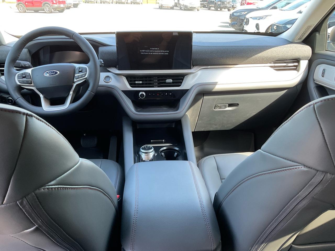 2025 Ford Explorer ACTIVE Photo5