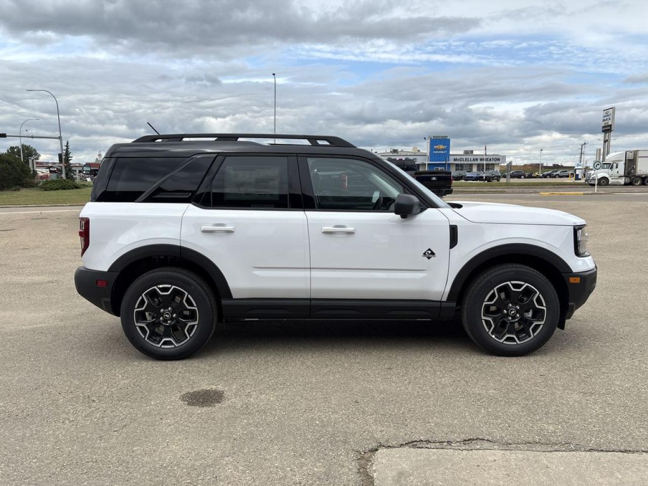 2025 Ford Bronco Sport Outer Banks 300A Photo5