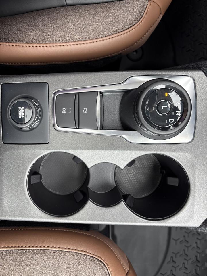 2025 Ford Bronco Sport Outer Banks 300A Photo5