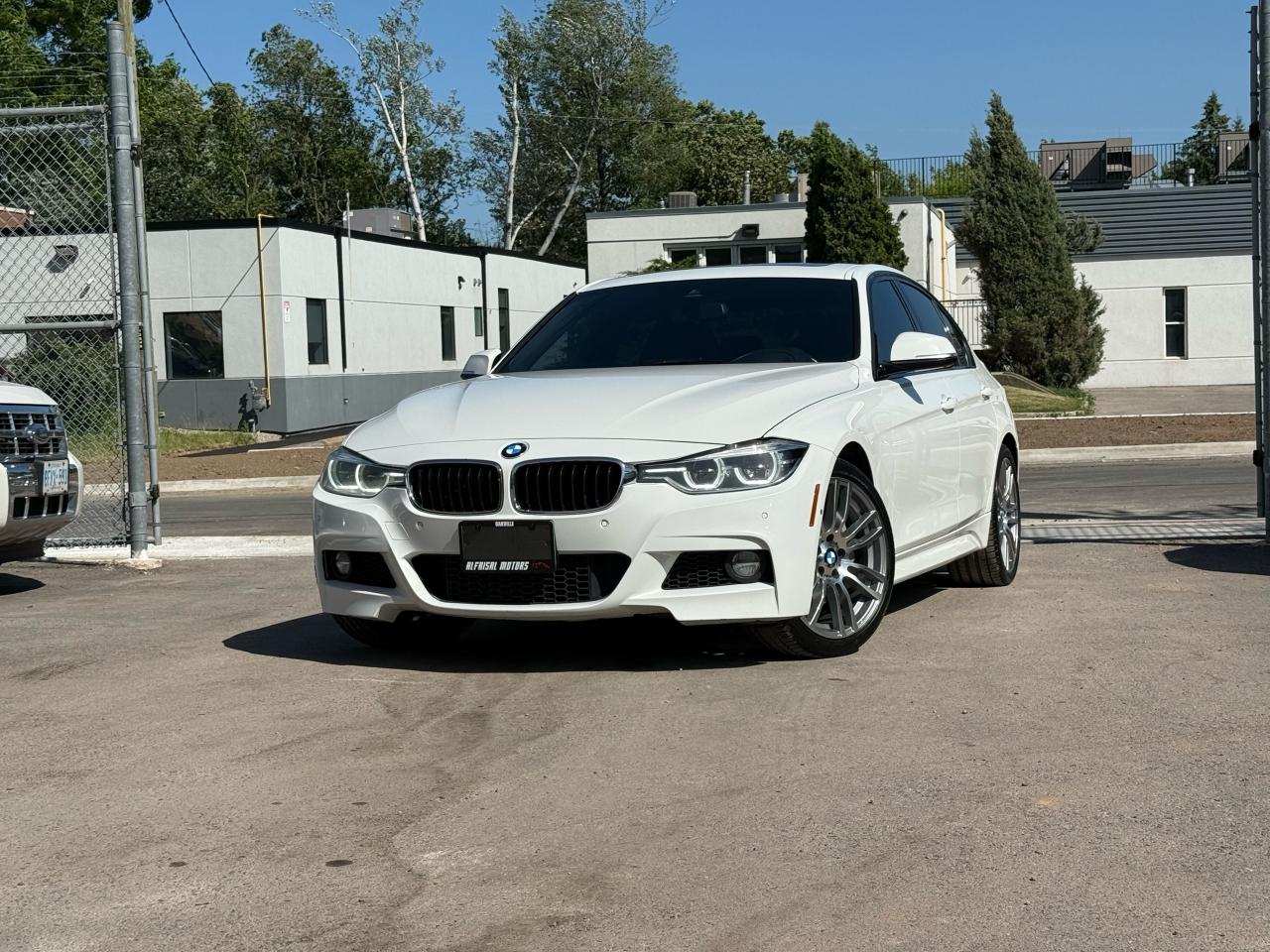 Used 2016 BMW 3 Series 340i xDrive NAVI|BACKUP|SUNROOF for sale in Oakville, ON