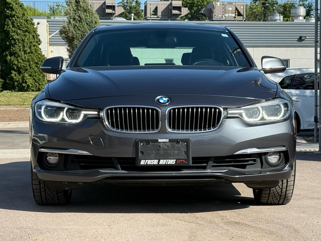 2017 BMW 3 Series 330i xDrive - Photo #2
