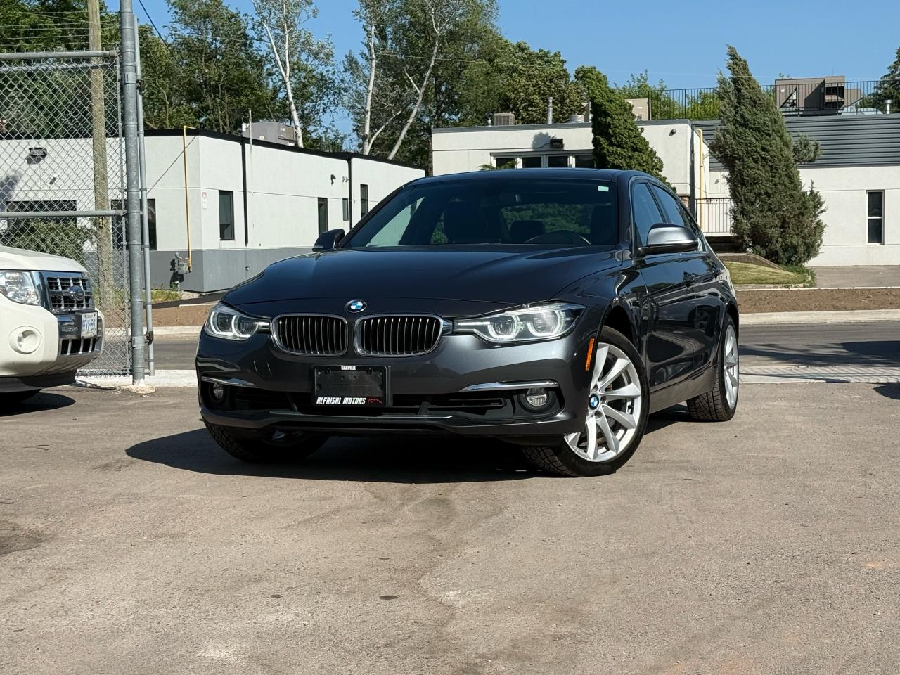 Used 2017 BMW 3 Series 330i xDrive for sale in Oakville, ON