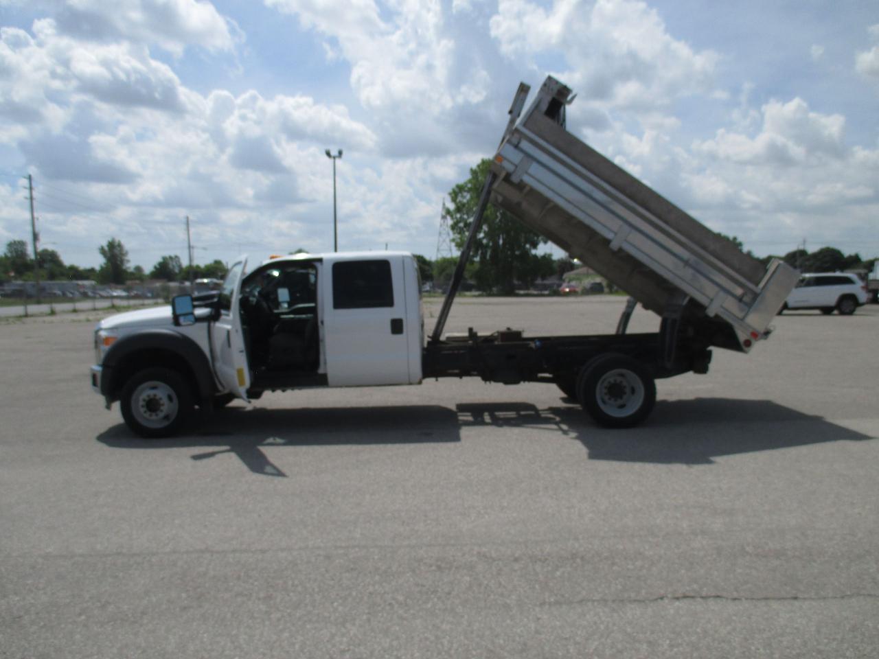 2012 Ford F-550 XLT - Photo #15