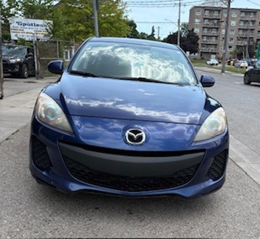 2012 Mazda MAZDA3  - Photo #3