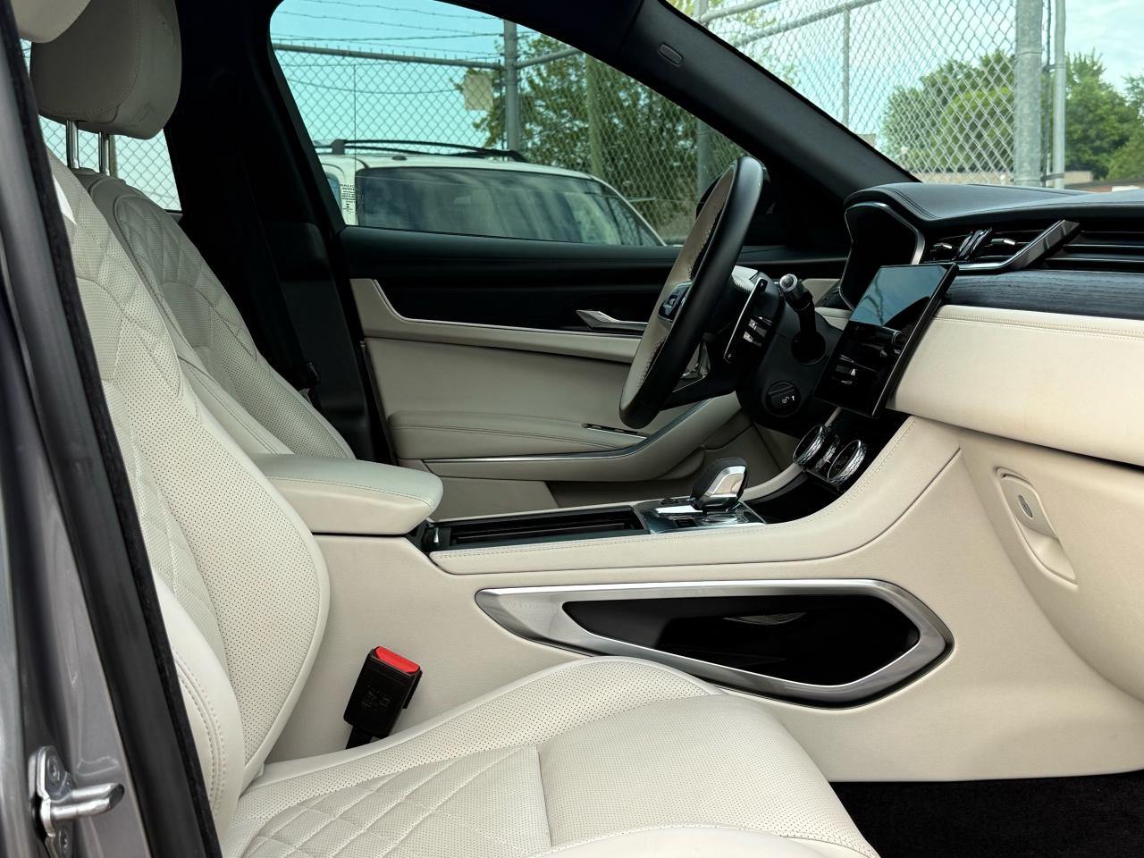 2021 Jaguar F-PACE P340 S DIAMONDSEATS|360CAM|MERIDIAN|LOADED - Photo #9