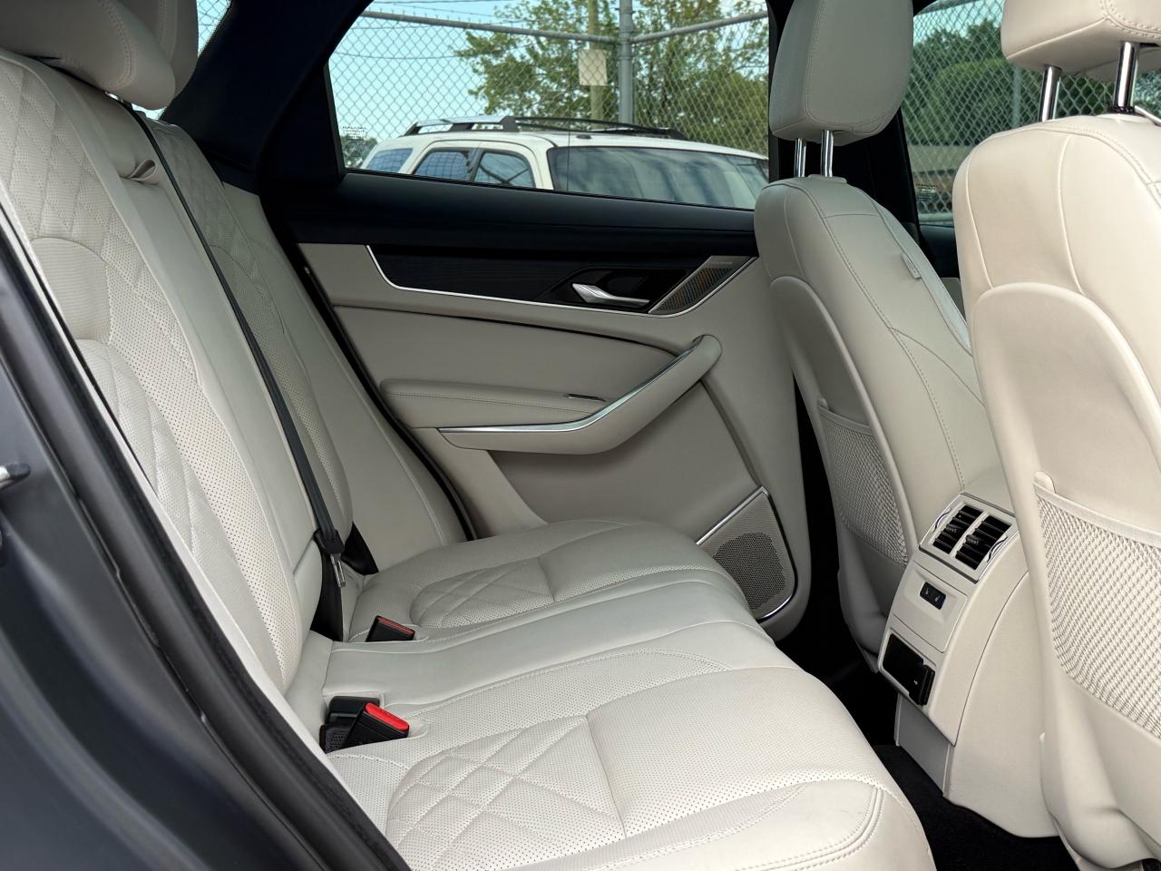 2021 Jaguar F-PACE P340 S DIAMONDSEATS|360CAM|MERIDIAN|LOADED - Photo #12