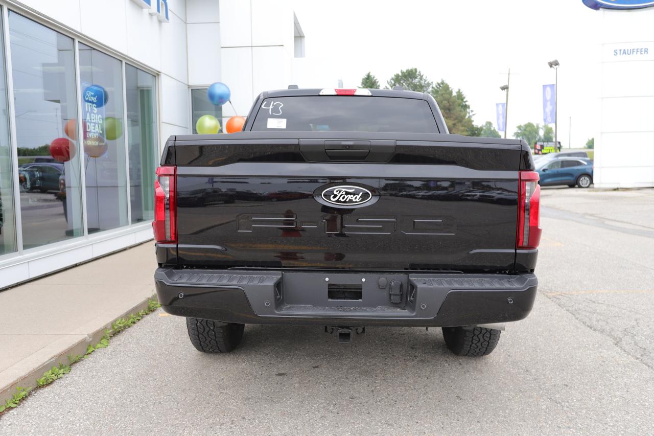 2025 Ford F-150 XLT 4WD SuperCrew 5.5' Box Photo4
