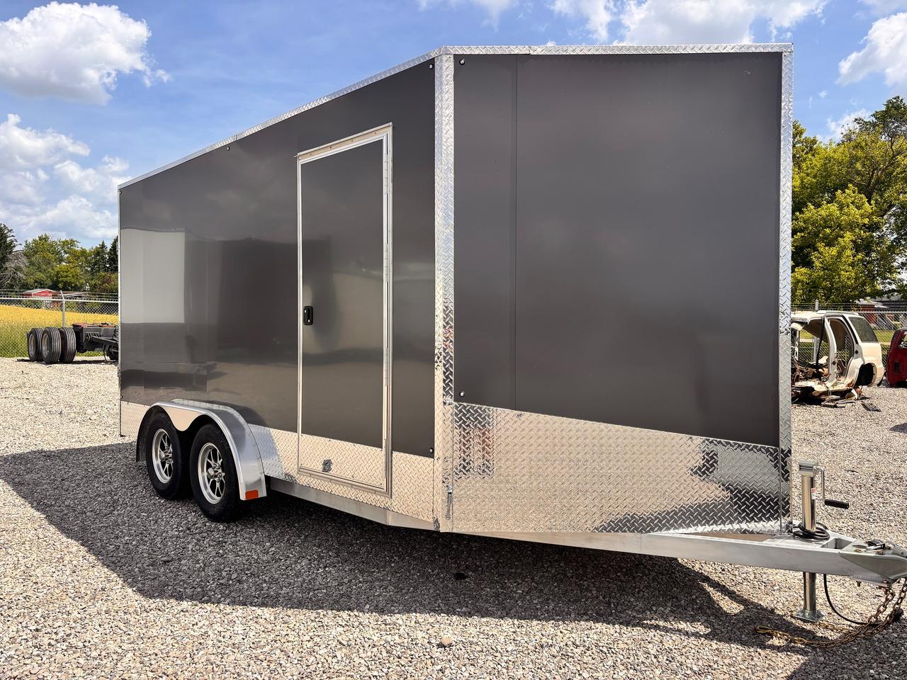2025 Beckner Trailers ELT Enclosed Trailer BECKNER VNOSE,  Fully Financeable! Photo3