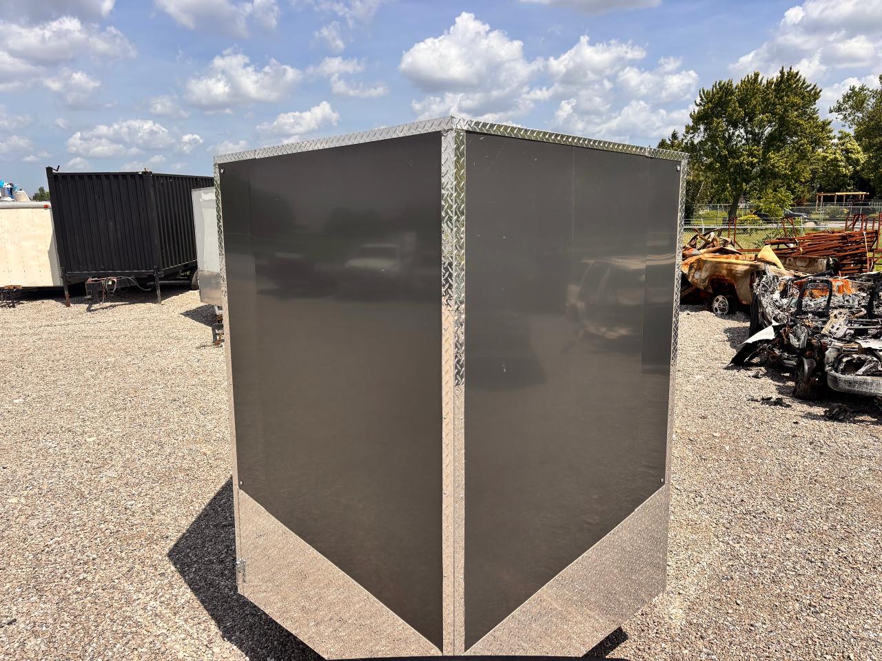 2025 Beckner Trailers ELT Enclosed Trailer BECKNER VNOSE,  Fully Financeable!